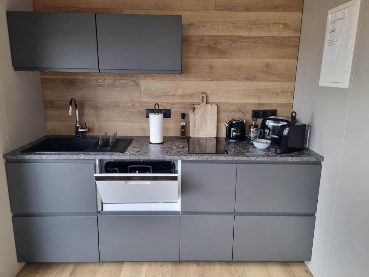 New And Well Furnished Studio Apartment For Two 30 Km From Kirkjubaejarklaustur Perfect Place To Stay At Right Between Black Beach And Joekulsarlon المظهر الخارجي الصورة