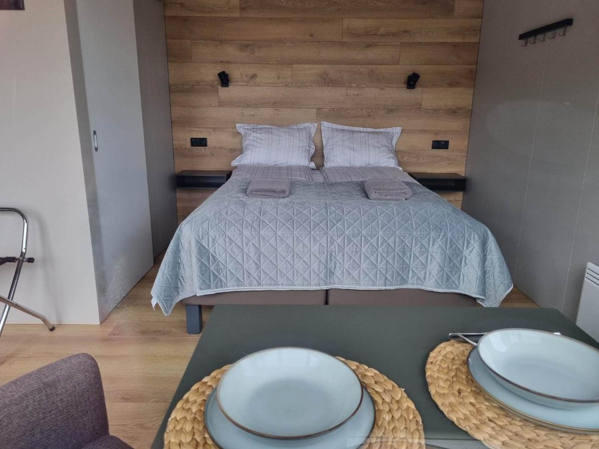 New And Well Furnished Studio Apartment For Two 30 Km From Kirkjubaejarklaustur Perfect Place To Stay At Right Between Black Beach And Joekulsarlon المظهر الخارجي الصورة
